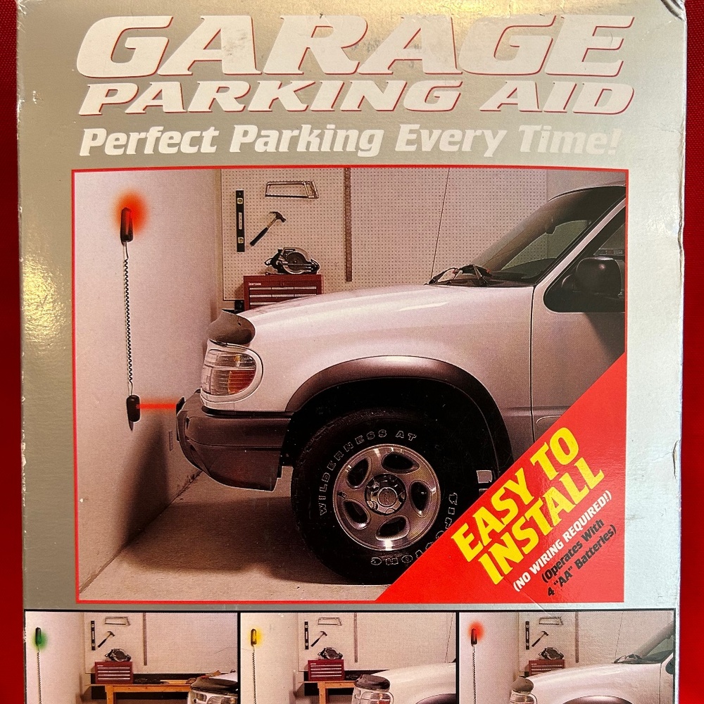 Cobbs Garage Parking Aid Wall Mounted Three Colors Traffic New in Box